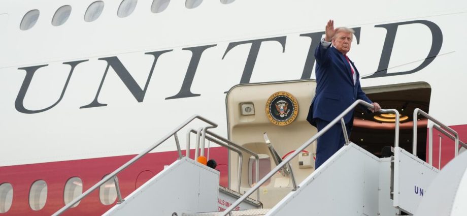 how-democrats-plan-to-rein-in-the-traitor-should-they-win-in-november