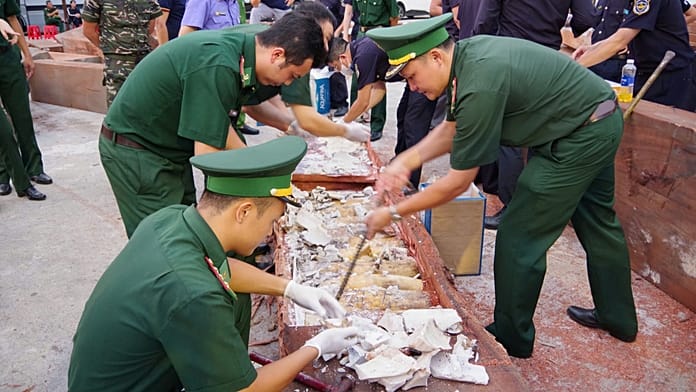 vietnam-discovers-more-than-a-tonne-of-concealed-ivory-illegally-shipped-from-africa