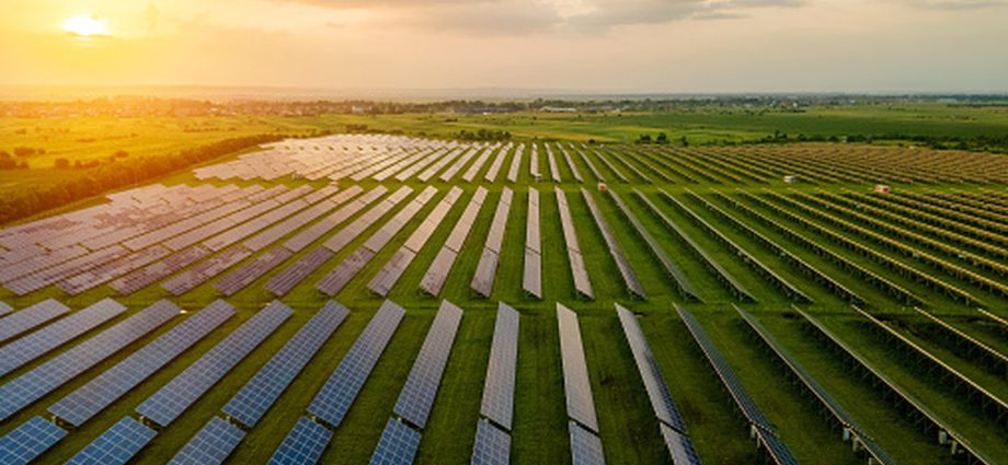 It’s Time To Stop Believing This Outdated Solar Power Myth
