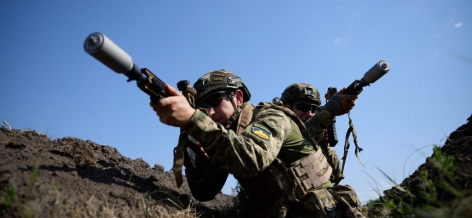 ukraine-puts-controversial-skelia-regiment-under-azov-command-as-drapatyi-pushes-military-reforms