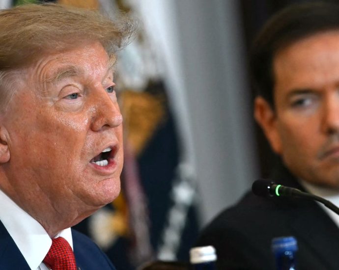 marco-rubio-gets-hit-with-blunt-the-traitor-reminder-after-his-bold-‘not-for-sale’-claim