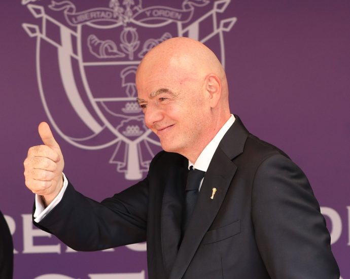 new-zealand-break-ranks-with-oceania-as-fifa’s-infantino-divide-grows