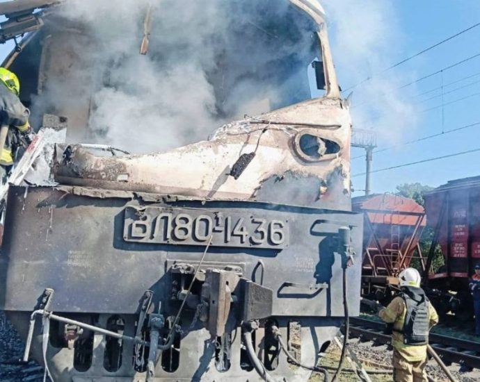russia-says-hit-ukrainian-railway-and-port-facilities-in-new-strikes