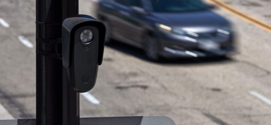 flock-announces-new-guardrails.-privacy-advocates,-critics-still-not-satisfied