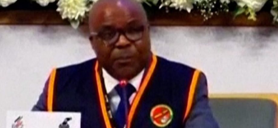 zambia-suspends-vote-counting-in-election-citing-violence