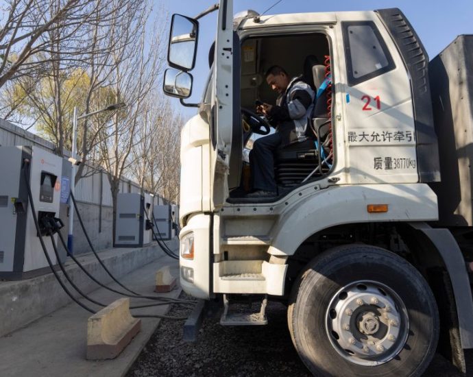 iran-war-sparks-huge-sales-of-electric-trucks-from-china