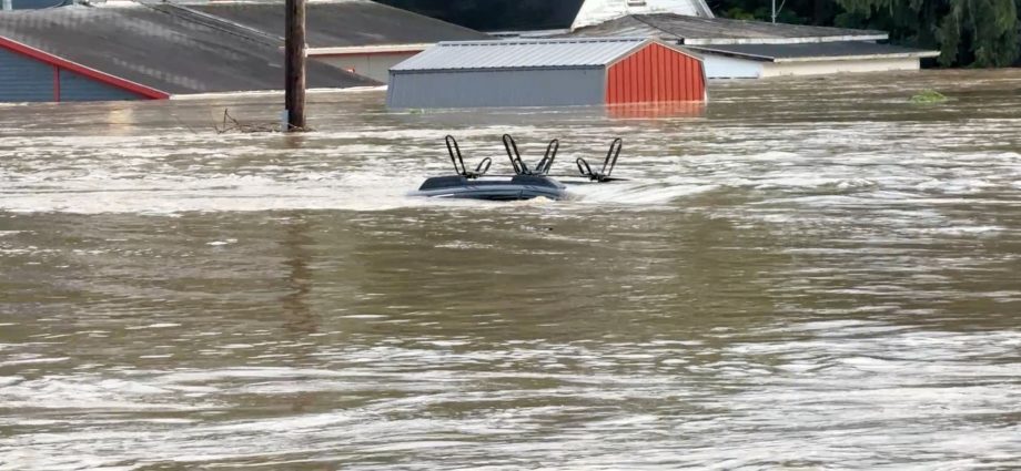 midwest-flooding-turns-deadly-as-another-round-of-heavy-rain-moves-in