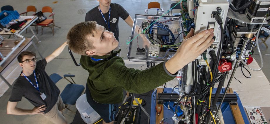 nasa-undergraduate-student-design-projects