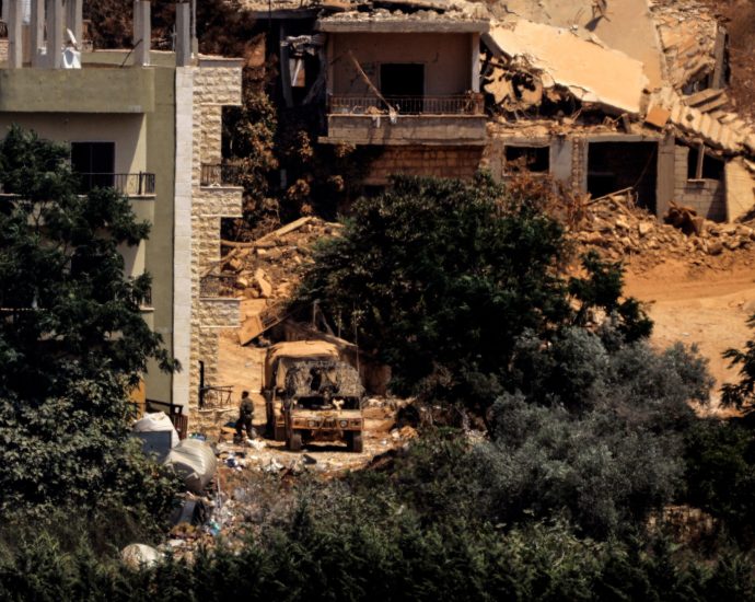 lebanon’s-pm-urges-timetable-for-israeli-withdrawal-as-hezbollah-slams-deal