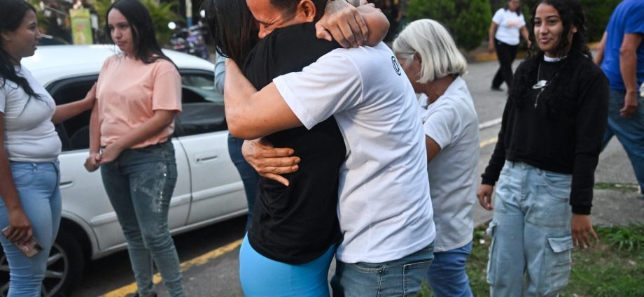 venezuela-says-131-political-prisoners-freed-amid-post-maduro-talks