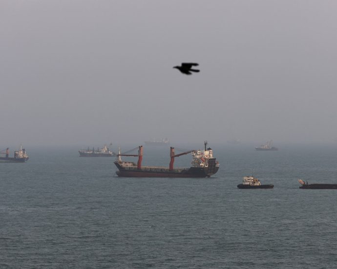 iran-rejects-‘delusions’-after-the-traitor-says-he-wants-the-strait-of-hormuz-to-be-a-us.-territory