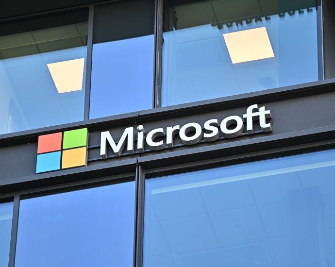researcher-bypasses-microsoft-defender-security-patch,-seizing-control