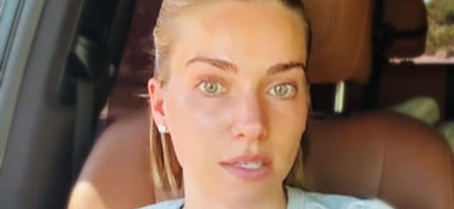 a-year-after-3-year-old’s-drowning,-influencer-apologizes-for-letting-16-month-old-skip-life-jacket