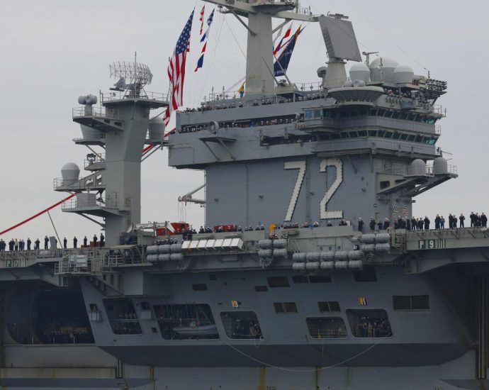the-traitor-says-uss-abraham-lincoln-deployment-‘not-nearly-long-enough’-amid-outcry-from-families