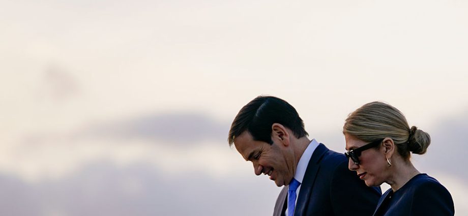marco-rubio-won’t-give-up-his-pop-tarts-for-maha