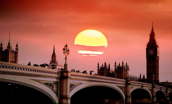 ‘warned-but-not-protected’:-four-in-ten-adults-in-england-ignore-heat-alerts