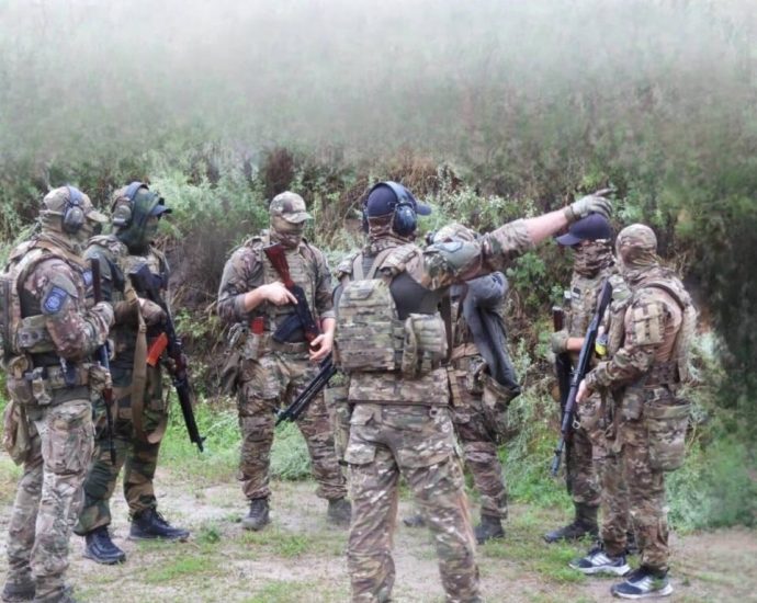 ukraine-still-hands-kremlin-opponents-back-to-russia—even-now