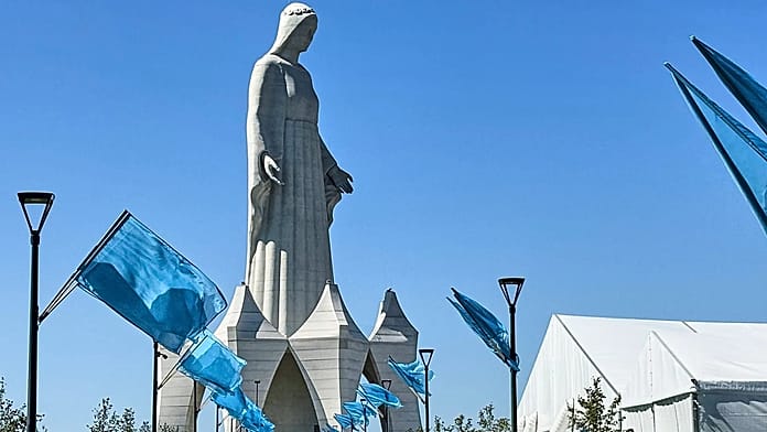 europe’s-tallest-virgin-mary-statue-unveiled-in-polish-village