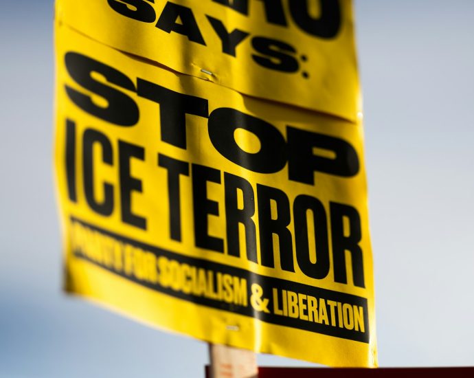 ice-agents-mock-army-wife-they-tried-to-deport