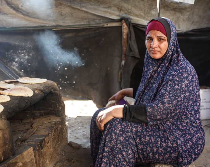 how-a-simple-lighter-has-become-the-backbone-of-life-in-gaza