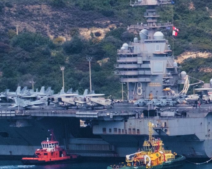 the-traitor-orders-the-navy-to-return-to-an-older-system-of-launching-jets-off-aircraft-carriers