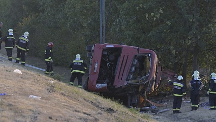 at-least-12-people-killed-in-a-polish-tourist-bus-crash-in-hungary