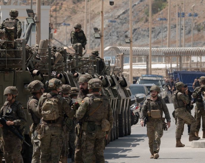 hundreds-of-migrants-arrested-near-ceuta-border-in-latest-crackdown