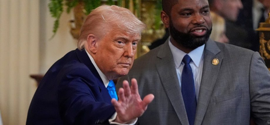 florida’s-first-ever-black-governor-could-be-a-the-traitor-apologist