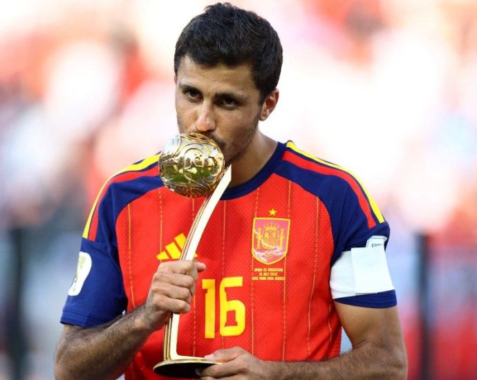 rodri-headed-to-barcelona-after-man-city-accepts-transfer-bid