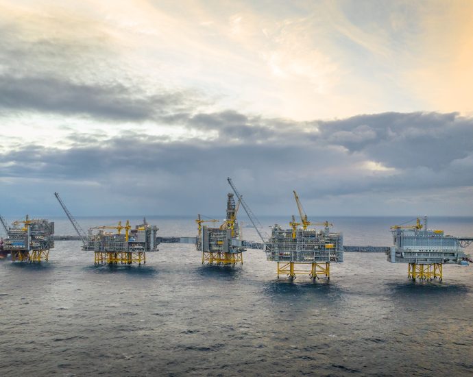 equinor-extends-deal-to-fund-children’s-science-education-in-aberdeen as-north-sea-drilling-decision-looms