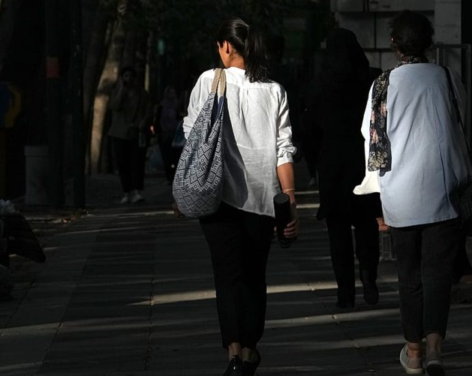 from-being-single-to-soaring-costs-and-war:-why-iranian-women-are-freezing-their-eggs