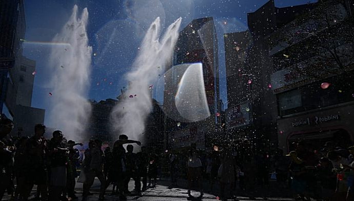 tokyo-festival-turns-streets-into-a-giant-water-fight