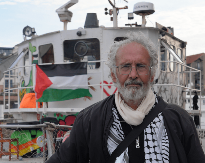 gaza-flotilla-sets-sail-from-the-uk-in-bid-to-break-israeli-siege