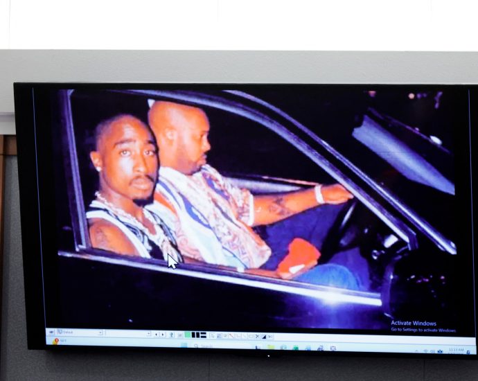 ‘truth-or-fiction’:-us-trial-of-tupac-shakur’s-accused-killer-begins
