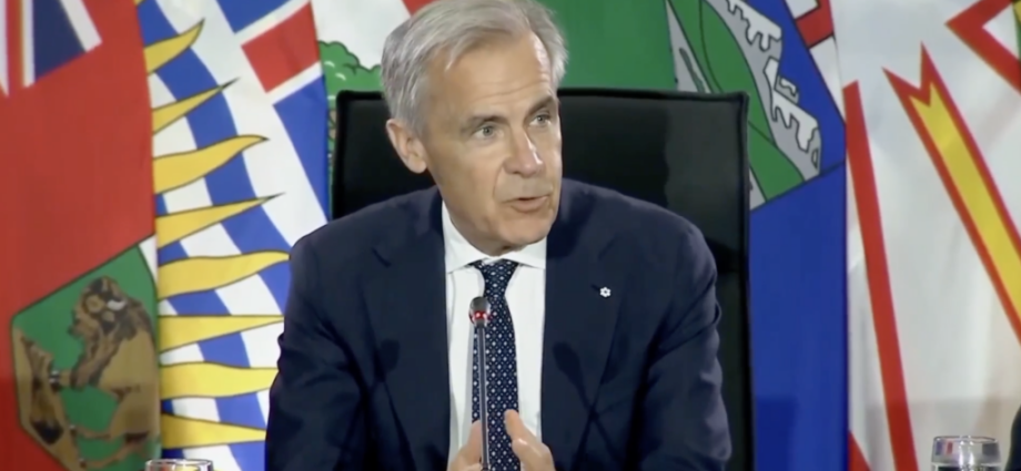 as-climate-fueled-wildfires-rage,-mark-carney-cuts-emergency-response-and-funds-fossil-fuels
