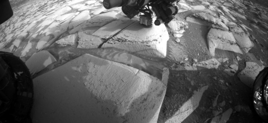 curiosity-blog,-sols-4975-4981:-happy-14th-landing-anniversary