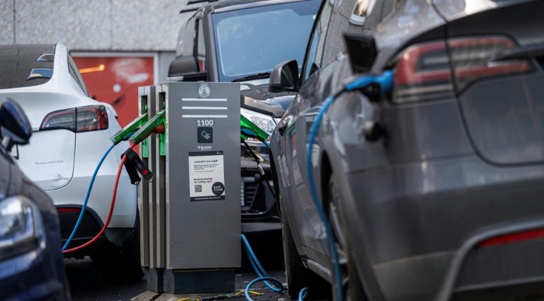 Faster charging, safer batteries? New research could help overcome an electric vehicle bottleneck