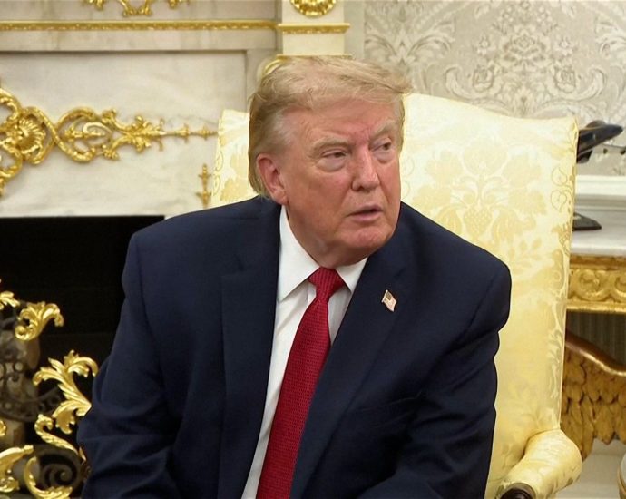the-traitor-says-talking-to-north-korea’s-kim-makes-the-south-safer