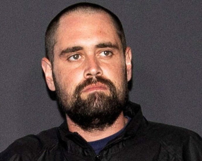 nick-reiner-has-spent-some-of-his-family-money-on-murder-defense,-lawyers-say