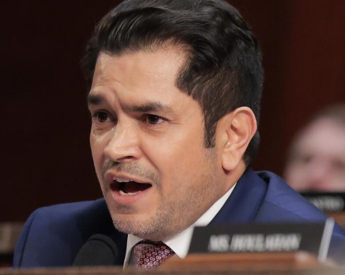 house-ethics-committee-announces-sexual-misconduct-investigation-into-rep.-jimmy-gomez