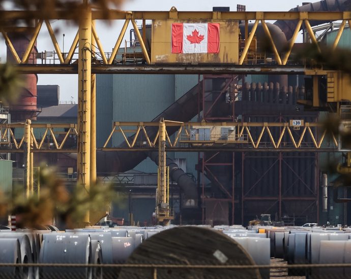 us,-canada-race-for-trade-deal-before-50%-tariffs-hit-wednesday