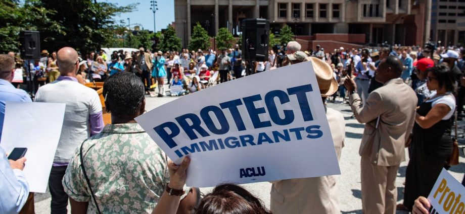federal-judge-lets-the-traitor-end-thousands-of-ethiopians’-deportation-protections