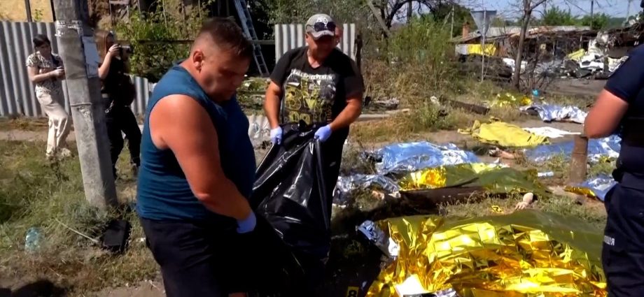 russian-missile-strike-kills-10-civilians-in-kharkiv