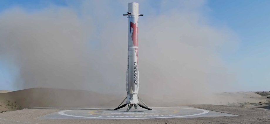 Touchdown! Private Chinese rocket aces landing on 2nd-ever flight
