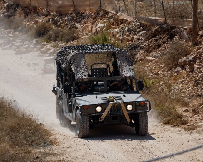 israel-numbers-palestinian-detainee-foreheads:-what-we-know