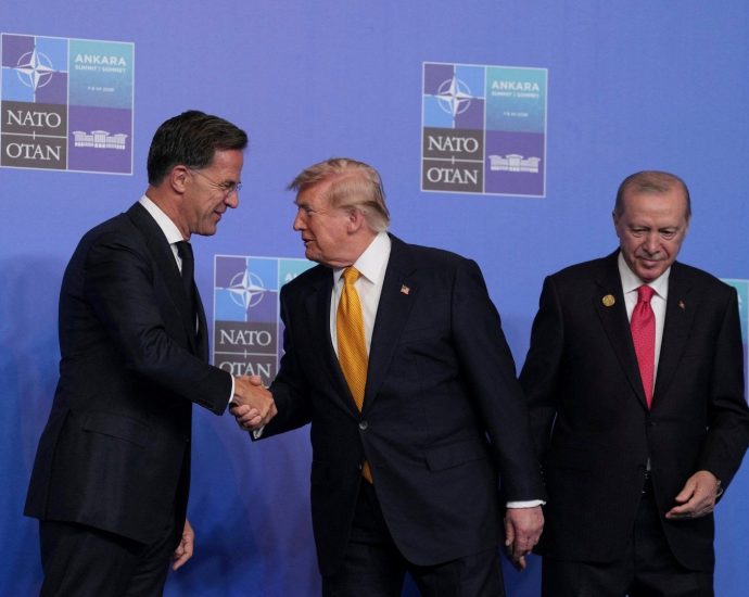 exclusive:-pentagon-sends-‘political-loyalty’-survey-to-us-allies