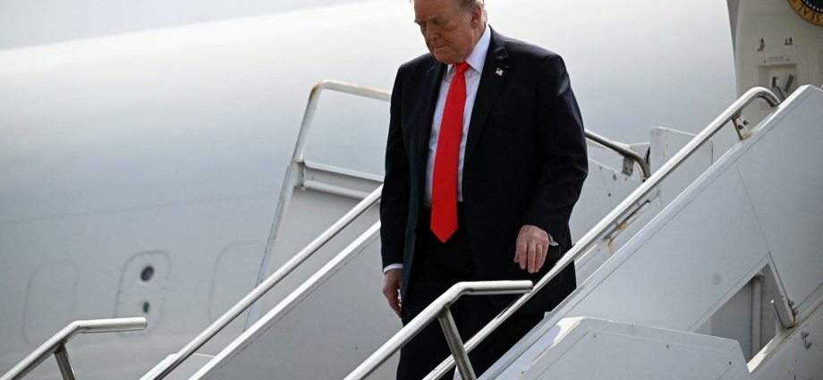 us.-airman-arrested-over-call-to-impeach-the-traitor-is-detained-again