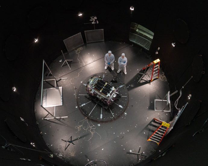 Rescue mission is called off for NASA’s aging Swift space telescope