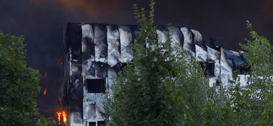 deadly-russian-missile-barrage-hits-kyiv-in-hours-long-overnight-attack