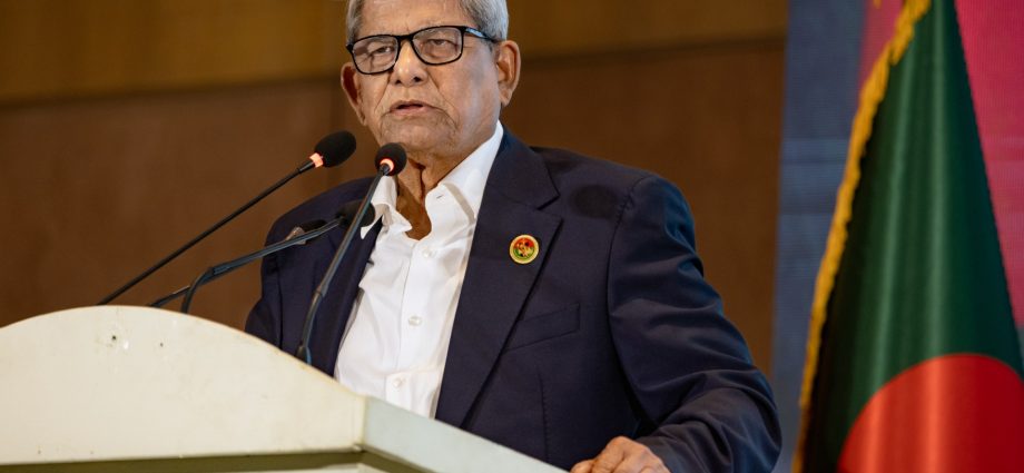 bangladesh-elects-ruling-party-veteran-alamgir-as-president